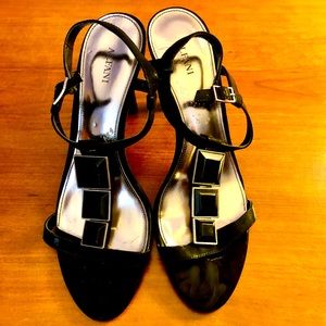 Alfani Peaches Black Silver Strap Heel Pump Shoe Size 9.5M Heel 3”